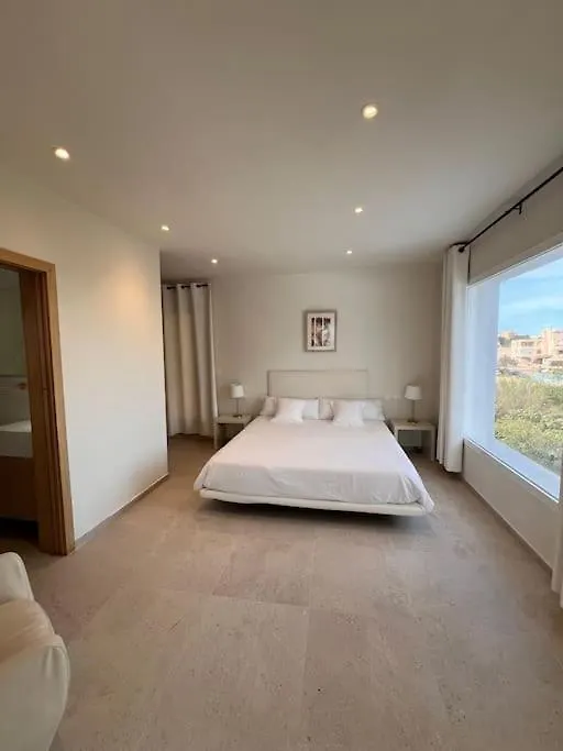 Villa En Zona Playa D'En Bossa Con Gran Piscina San José 0*,